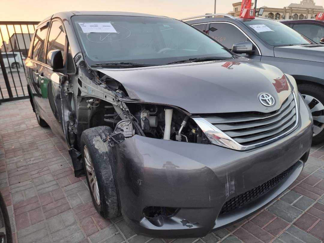 2013 TOYOTA SIENNA — 207544 Miles — Lot 495966 — Ind. 12 - Marhaba Auctions Used Cars - Image 10