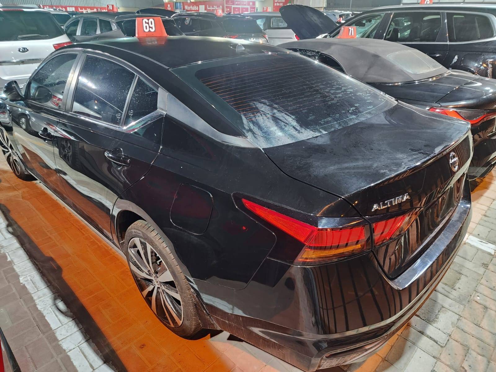 2019 NISSAN ALTIMA — 165164 Miles — Lot 43896067 — Al Sajaa - Marhaba Auctions Used Cars - Image 9