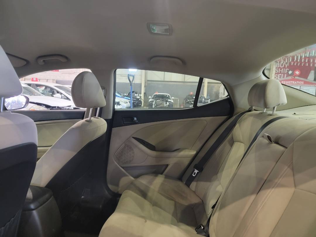 2015 KIA OPTIMA — 44087 Miles — Lot 70081554 — Main - Marhaba Auctions Used Cars - Image 6