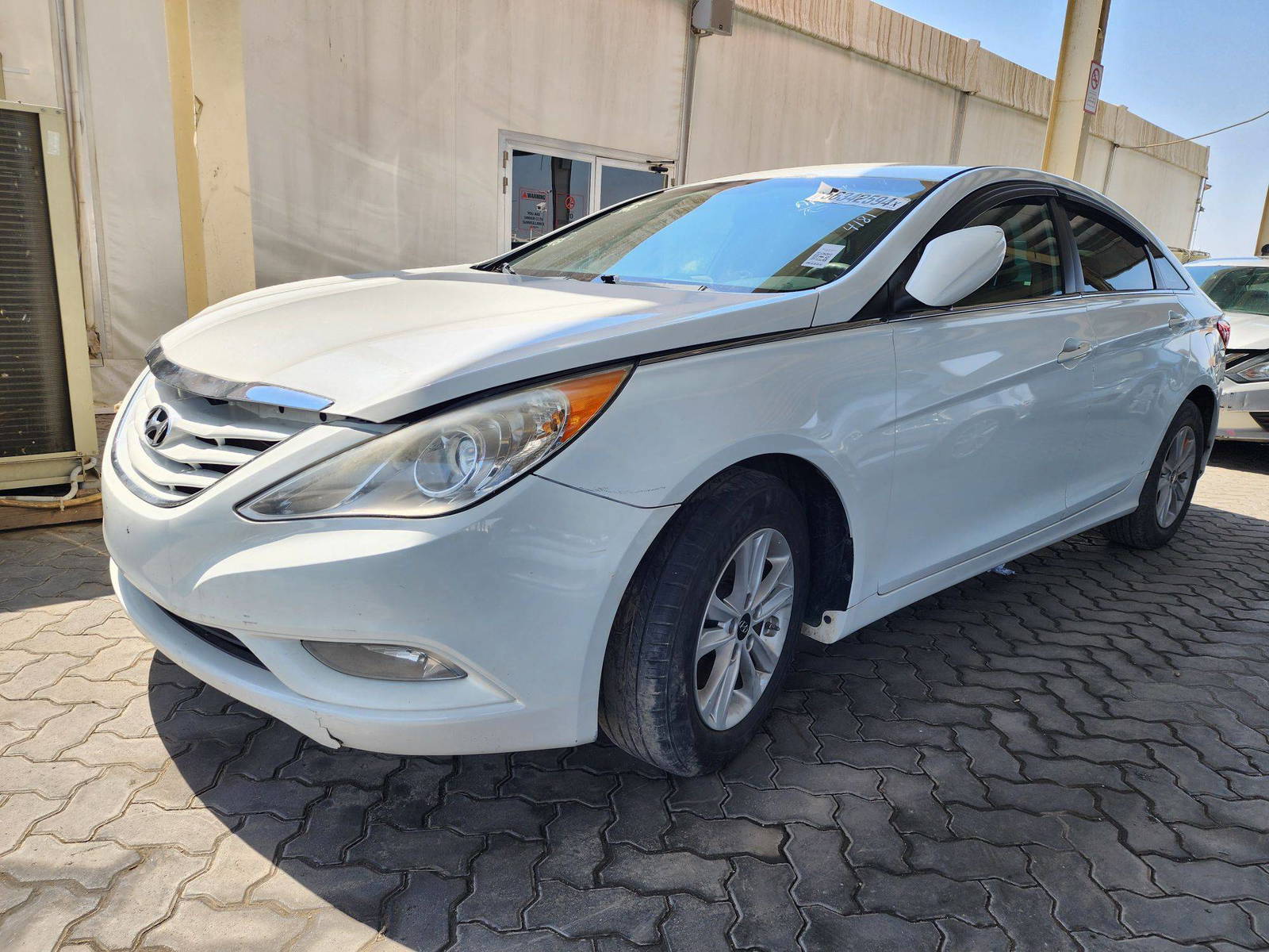 2013 HYUNDAI SONATA — 156990 Miles — Lot 56342594 — Souq - Marhaba Auctions Used Cars - Image 5