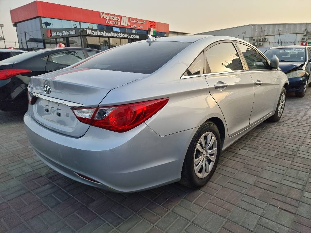 2011 HYUNDAI SONATA — 241311 Miles — Lot 125487 — Ind. 12 - Marhaba Auctions Used Cars - Image 3