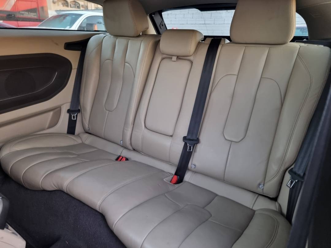 2013 LAND ROVER RANGE ROVER EVOQUE — 100438 Miles — Lot H831812 — Main - Marhaba Auctions Used Cars - Image 7