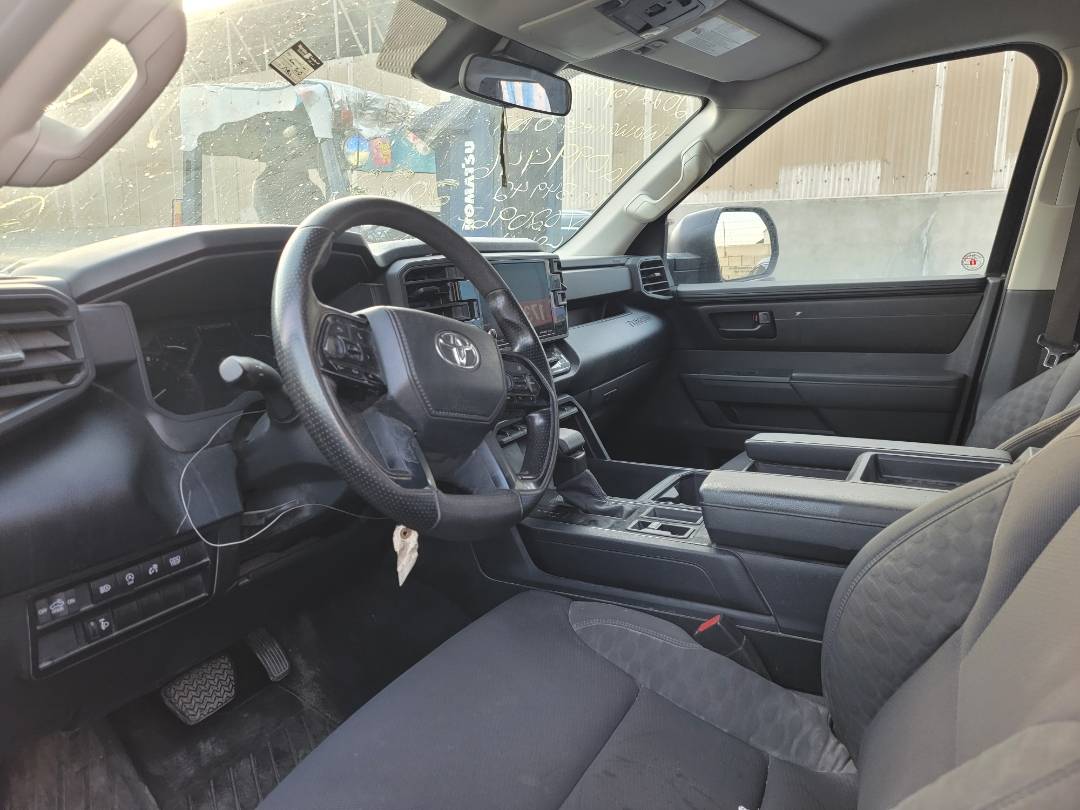 2022 TOYOTA TUNDRA — 54944 KM — Lot NX020967 — Main - Marhaba Auctions Used Cars - Image 5