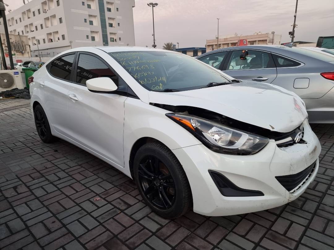2016 HYUNDAI ELANTRA — 169134 KM — Lot 215487 — Ind. 12 - Marhaba Auctions Used Cars - Image 5