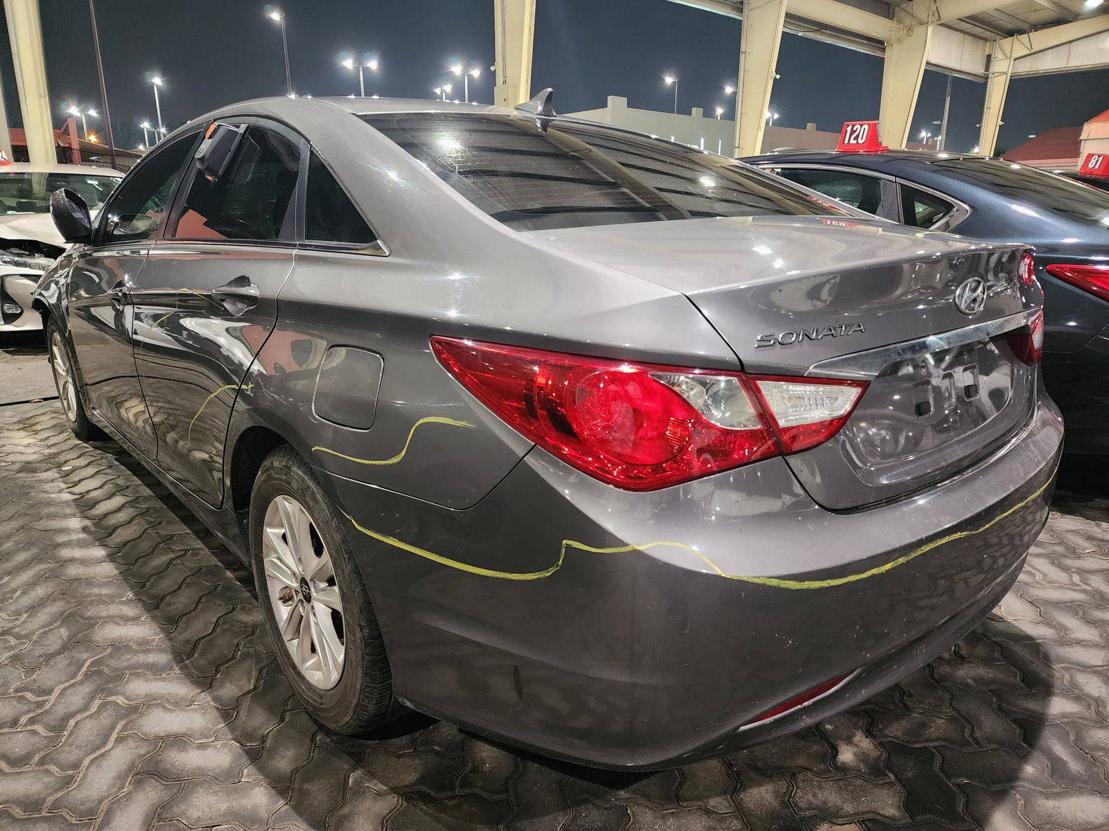 2011 HYUNDAI SONATA — 251482 Miles — Lot 37405611 - Marhaba Auctions Used Cars - Image 11