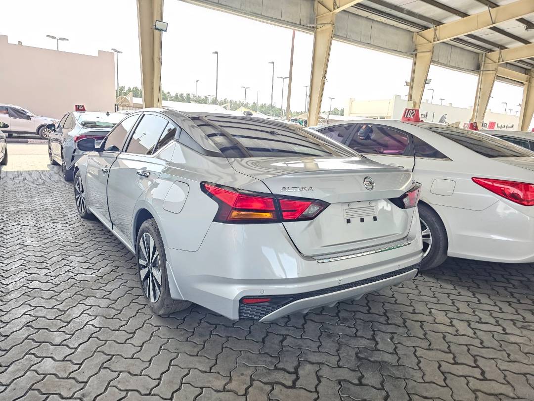 NISSAN ALTIMA