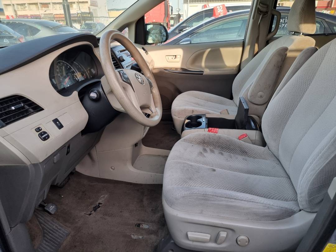 2012 TOYOTA SIENNA — 192704 Miles — Lot 125487 — Main - Marhaba Auctions Used Cars - Image 6