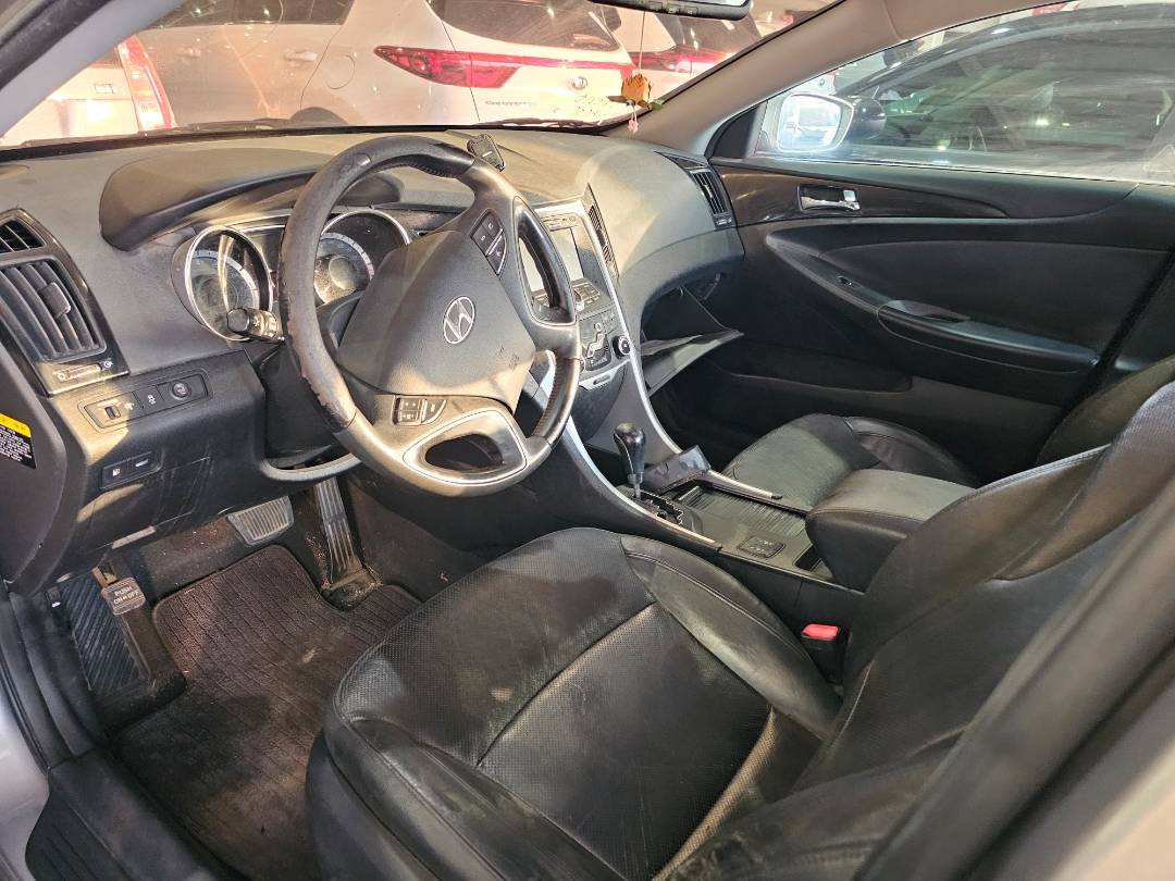 2010 HYUNDAI SONATA — 244874 KM — Lot A126374 — Main - Marhaba Auctions Used Cars - Image 7