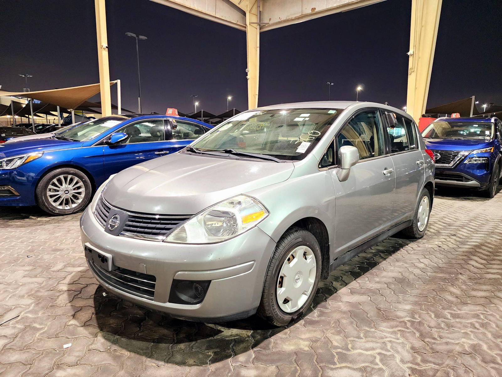 2009 NISSAN VERSA — 154043 Miles — Lot 39953361 — Souq - Marhaba Auctions Used Cars - Image 5