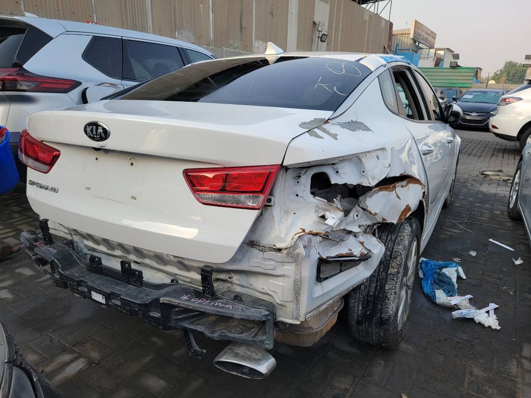 2018 KIA OPTIMA — 77722 Miles — Lot JG268870 — Main - Marhaba Auctions Used Cars - Image 5