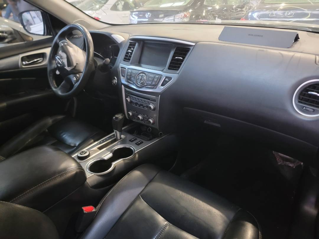 2017 NISSAN PATHFINDER — 171599 Miles — Lot HC613964 - Marhaba Auctions Used Cars - Image 9