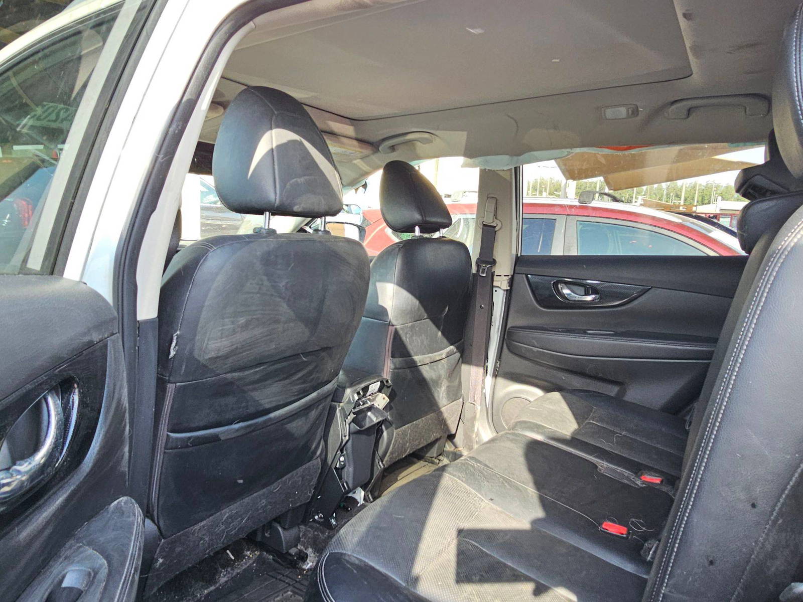 2018 NISSAN ROGUE — 147285 Miles — Lot W343242 — Main - Marhaba Auctions Used Cars - Image 6