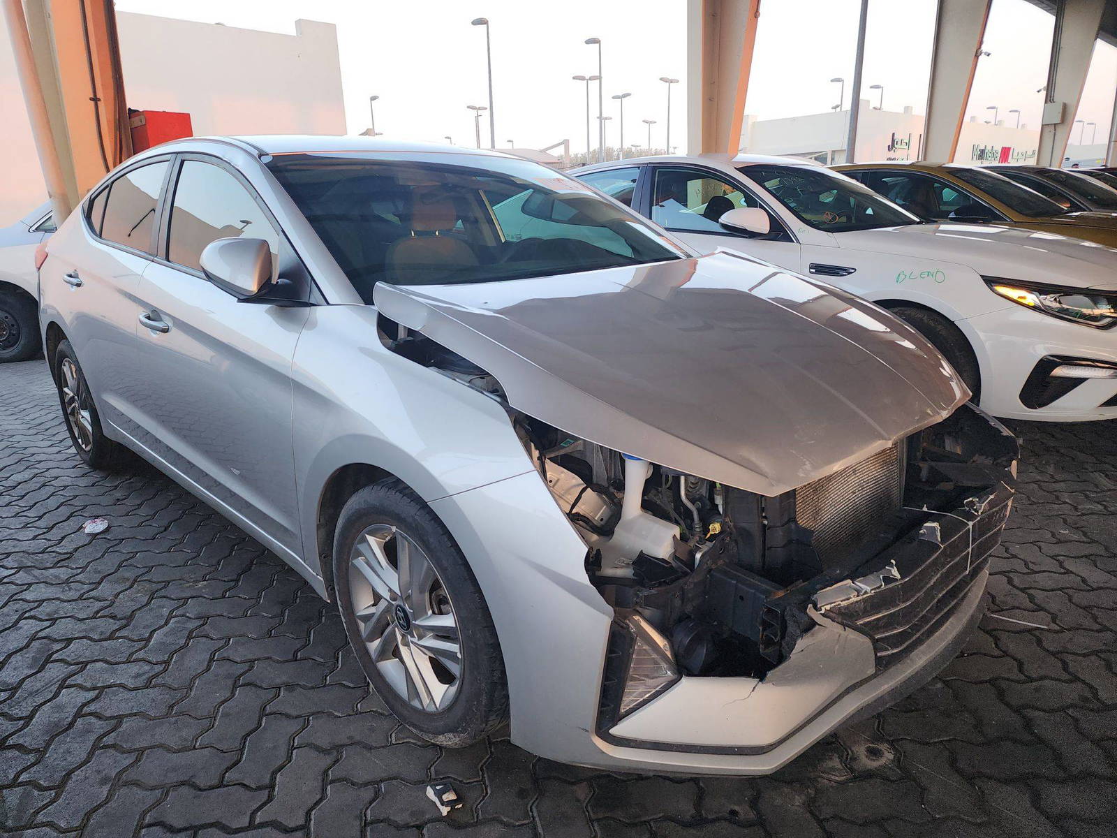 2019 HYUNDAI ELANTRA — 96303 Miles — Lot 41525684 — Main - Marhaba Auctions Used Cars - Image 6