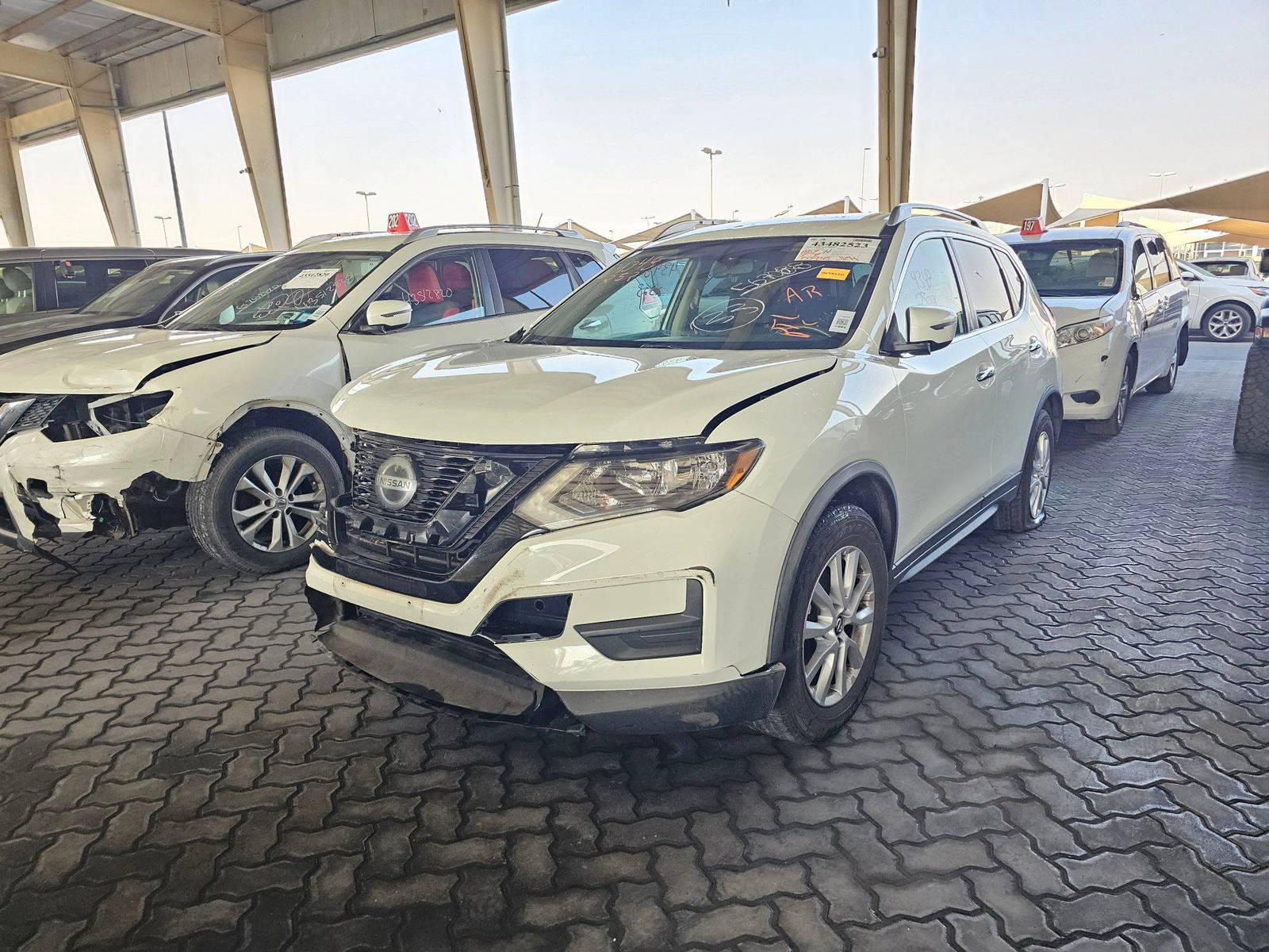 NISSAN ROGUE 2018 - Marhaba Auction Used Cars - Image 5