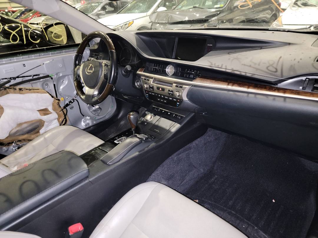 2015 LEXUS ES 350 — 73121 Miles — Lot 188867 - Marhaba Auctions Used Cars - Image 8