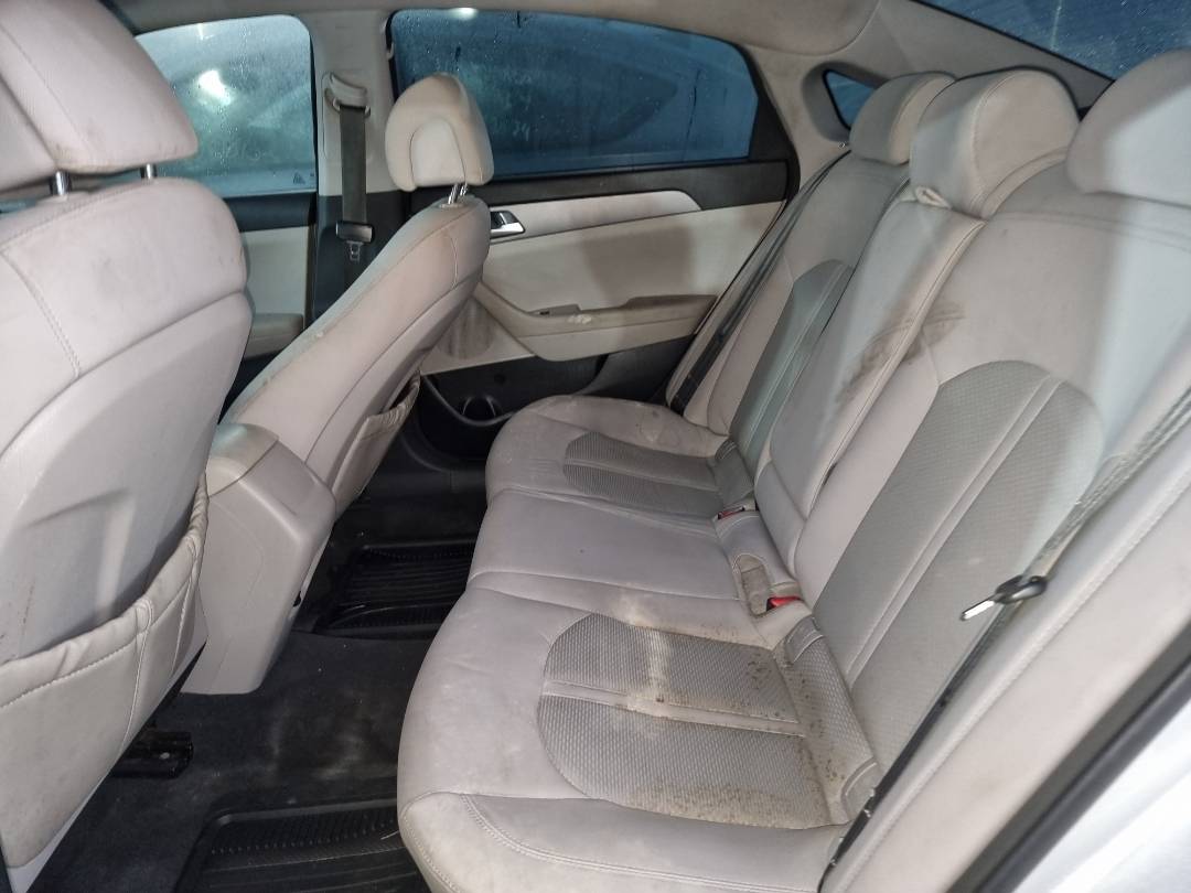 2015 HYUNDAI SONATA — 139456 Miles — Lot 215487 — Ind. 12 - Marhaba Auctions Used Cars - Image 6