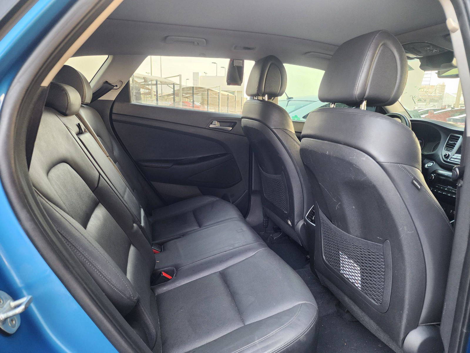 2016 HYUNDAI TUCSON — 107887 Miles — Lot 41268 — Souq - Marhaba Auctions Used Cars - Image 4