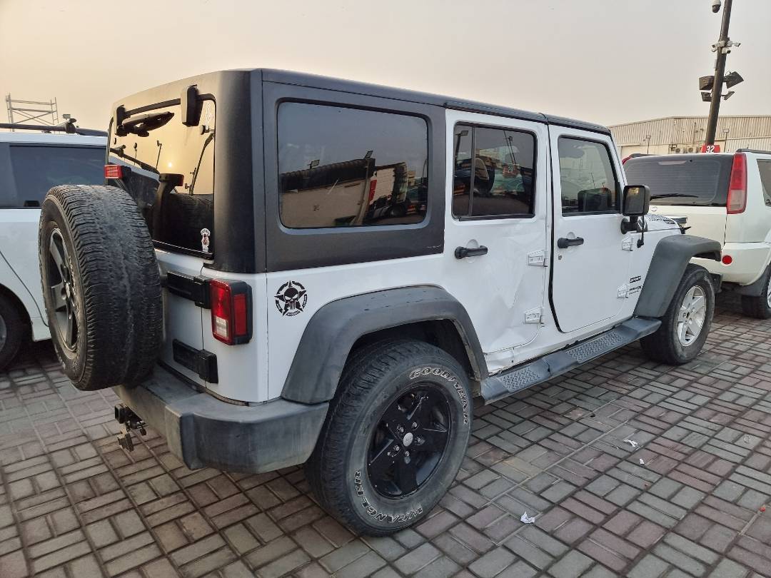 2018 JEEP WRANGLER — 77728 Miles — Lot 5JL864679 — Ind. 12 - Marhaba Auctions Used Cars - Image 4