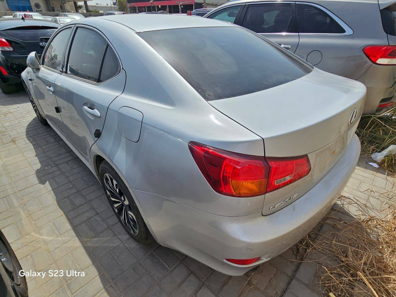 2007 LEXUS IS 250 — 145074 KM — Lot 048861 — Souq - Marhaba Auctions Used Cars - Image 6
