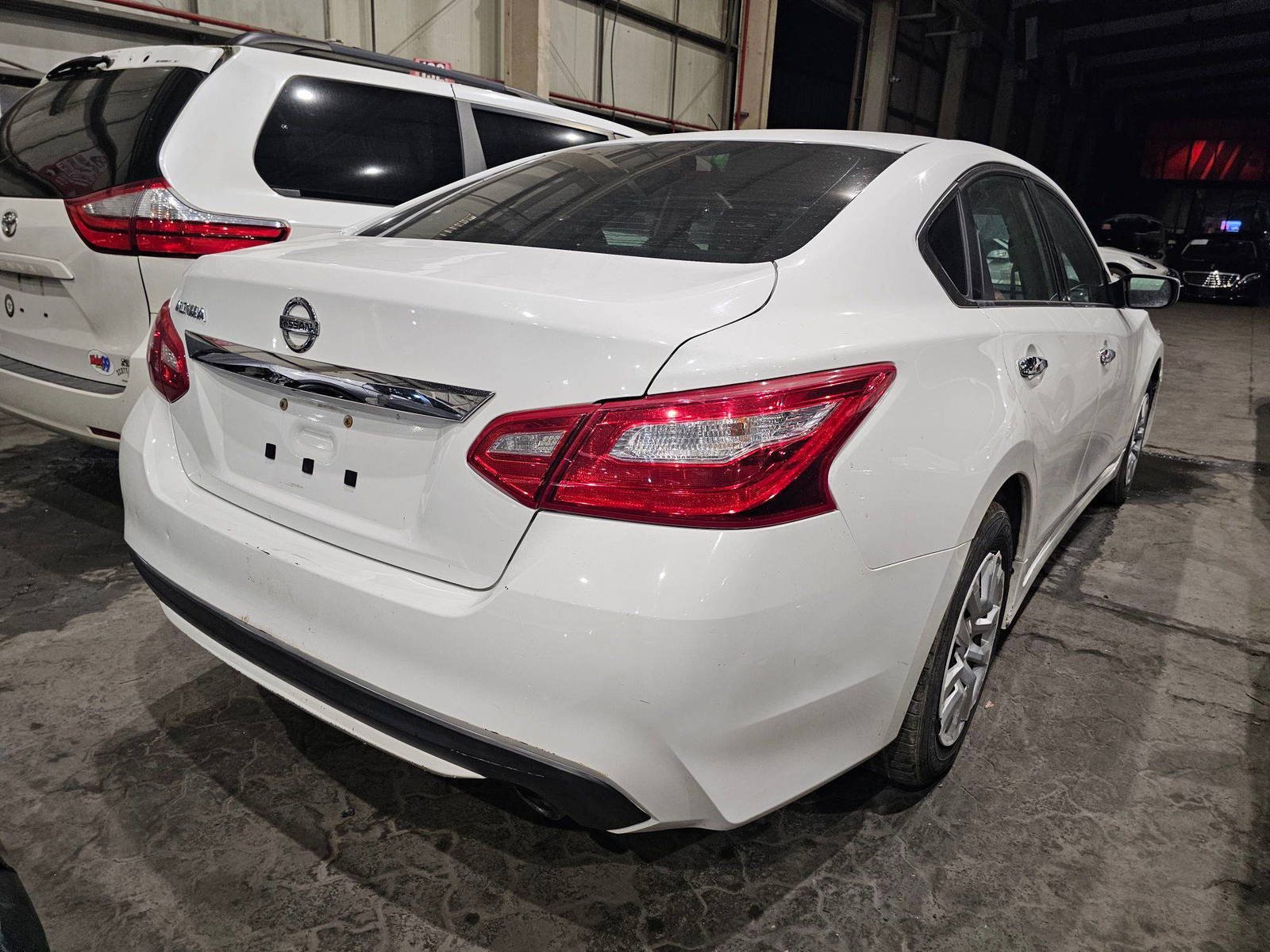 2016 NISSAN ALTIMA — 155177 Miles — Lot 4GN324516 — Main - Marhaba Auctions Used Cars - Image 3
