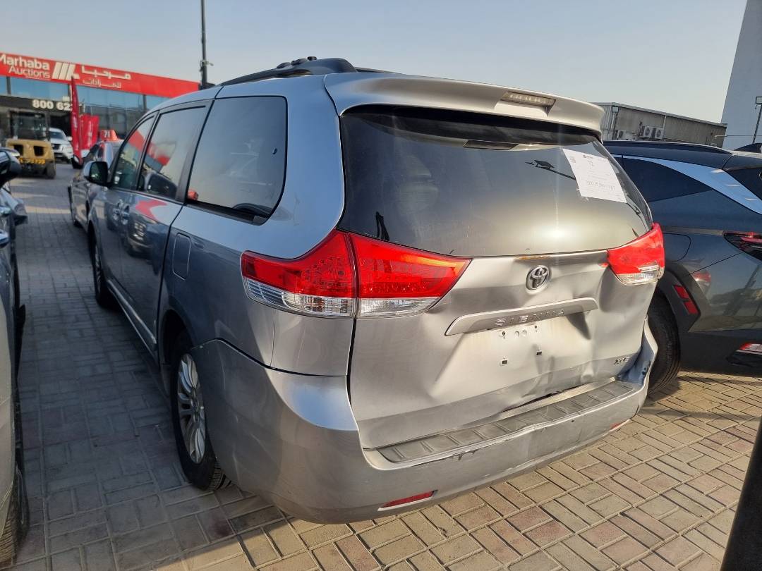 TOYOTA SIENNA 2011 - Marhaba Auction Used Cars - Image 4