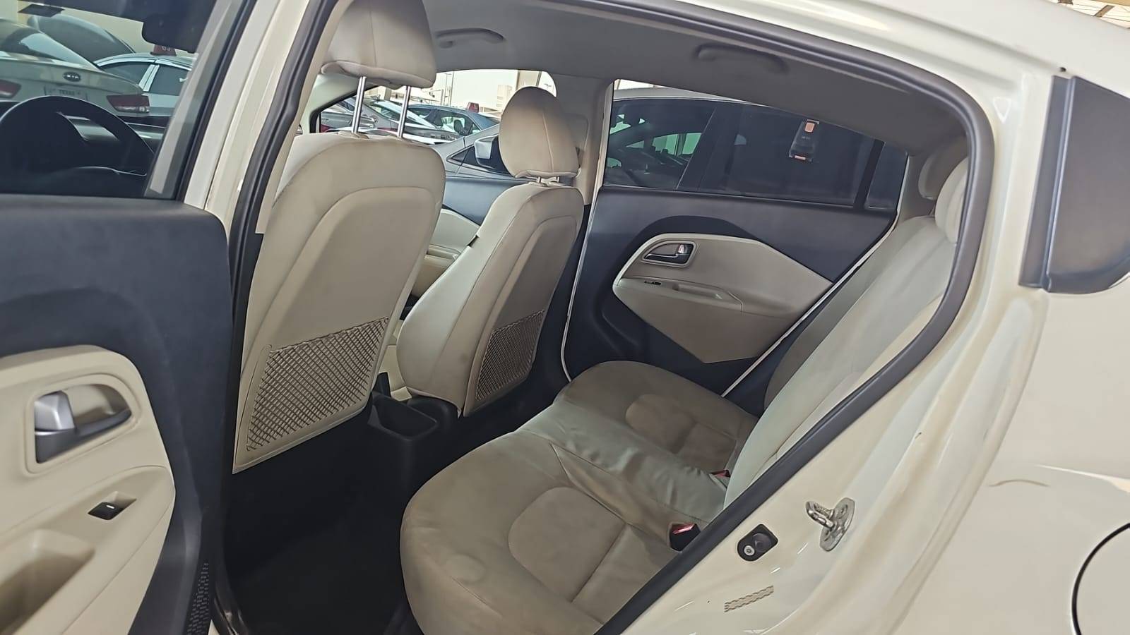 KIA RIO 2013 - Marhaba Auction Used Cars - Image 8
