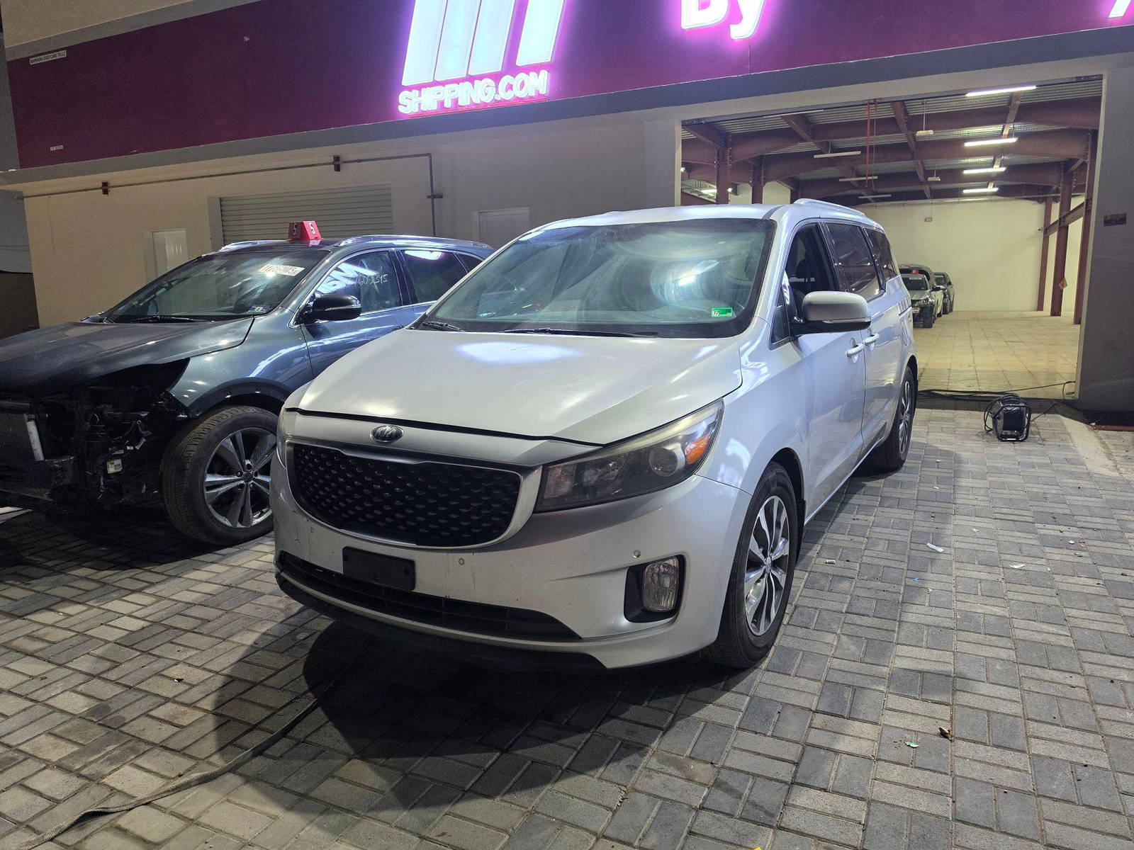 KIA SEDONA 2018 - Marhaba Auction Used Cars - Image 3