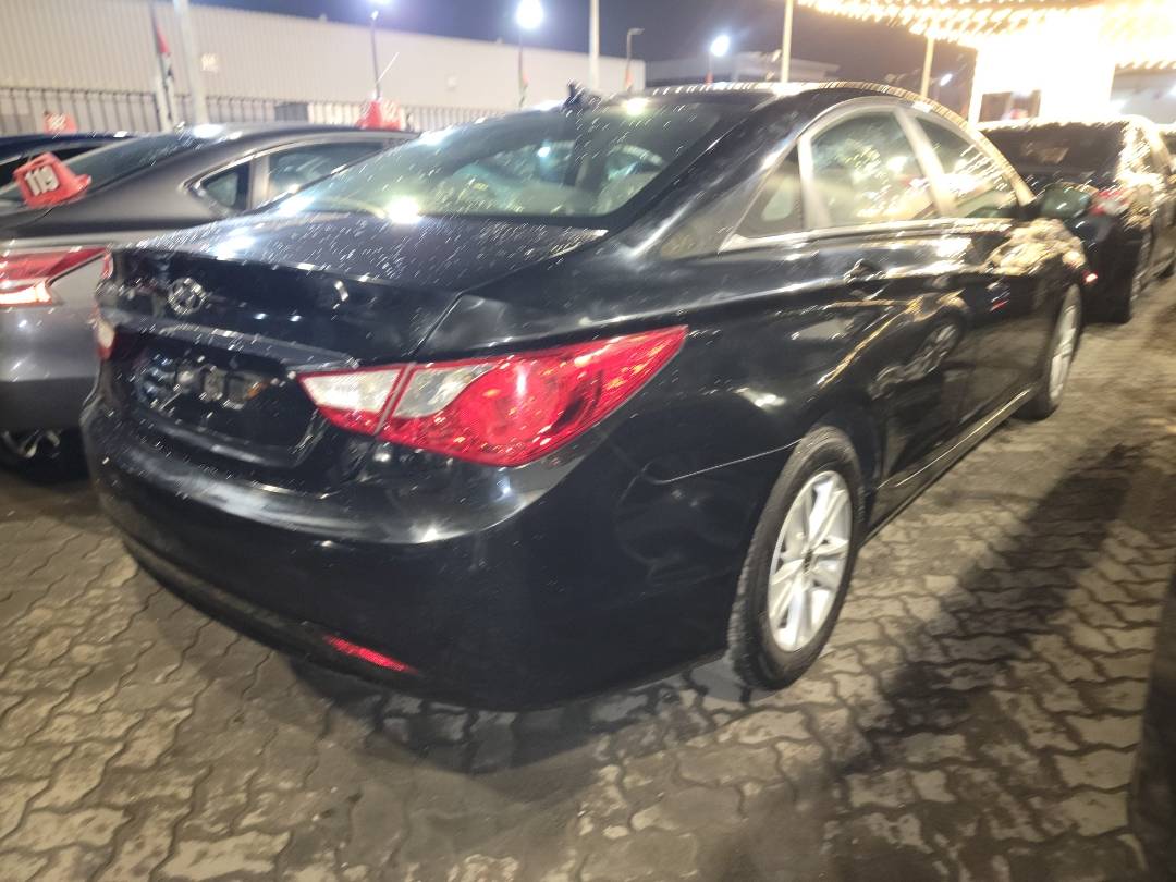 2013 HYUNDAI SONATA — 187626 Miles — Lot H734377 - Marhaba Auctions Used Cars - Image 4