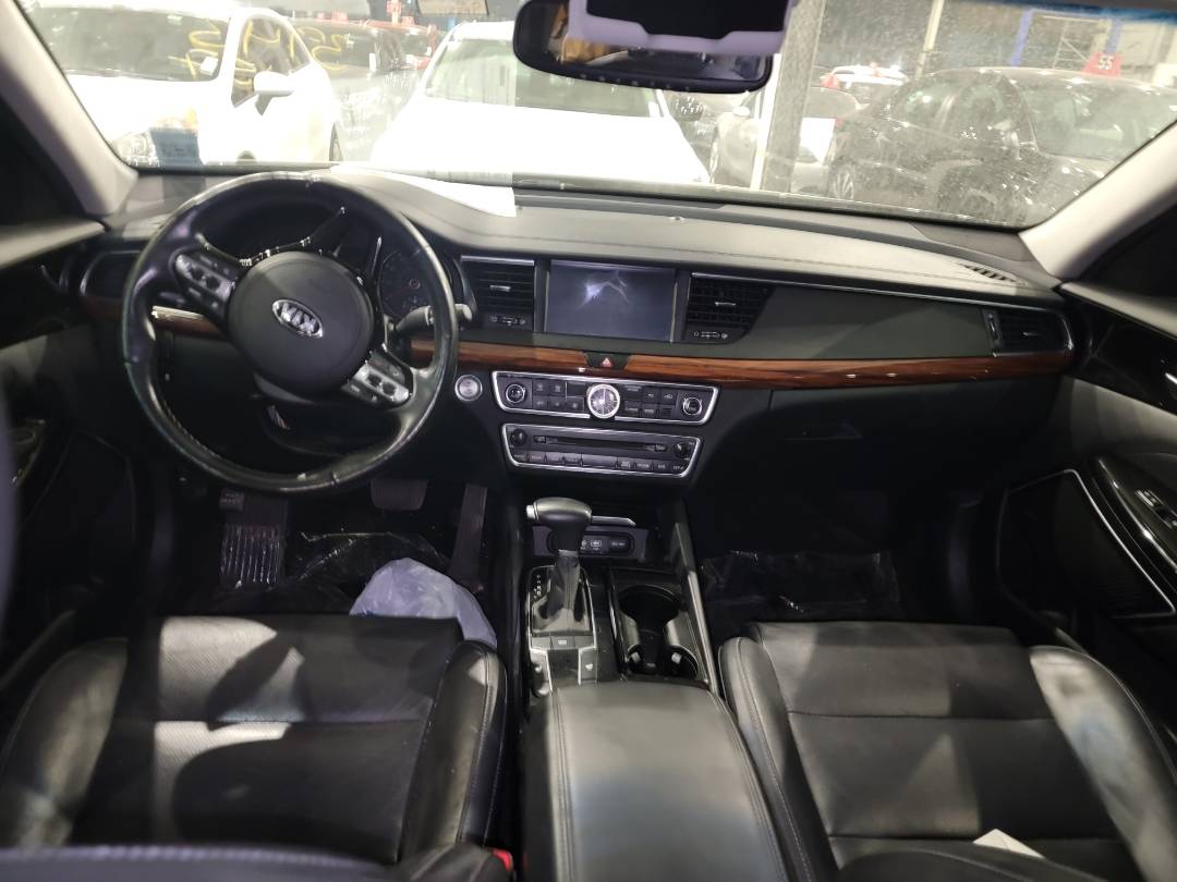 2017 KIA CADENZA — 112291 Miles — Lot 39436457 — Souq - Marhaba Auctions Used Cars - Image 7