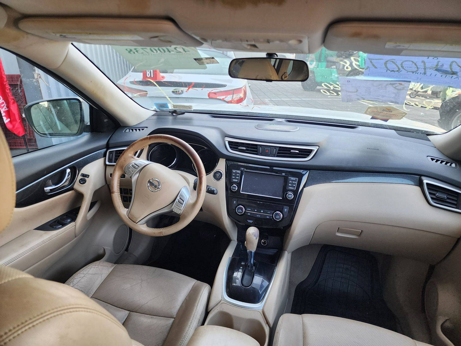 2015 NISSAN ROGUE — 161131 Miles — Lot 761174 — Souq - Marhaba Auctions Used Cars - Image 7