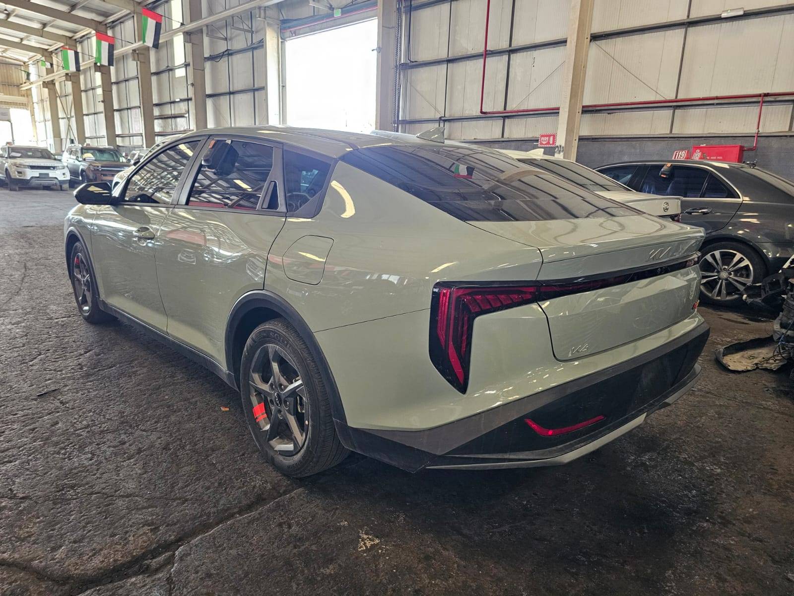 KIA K4
