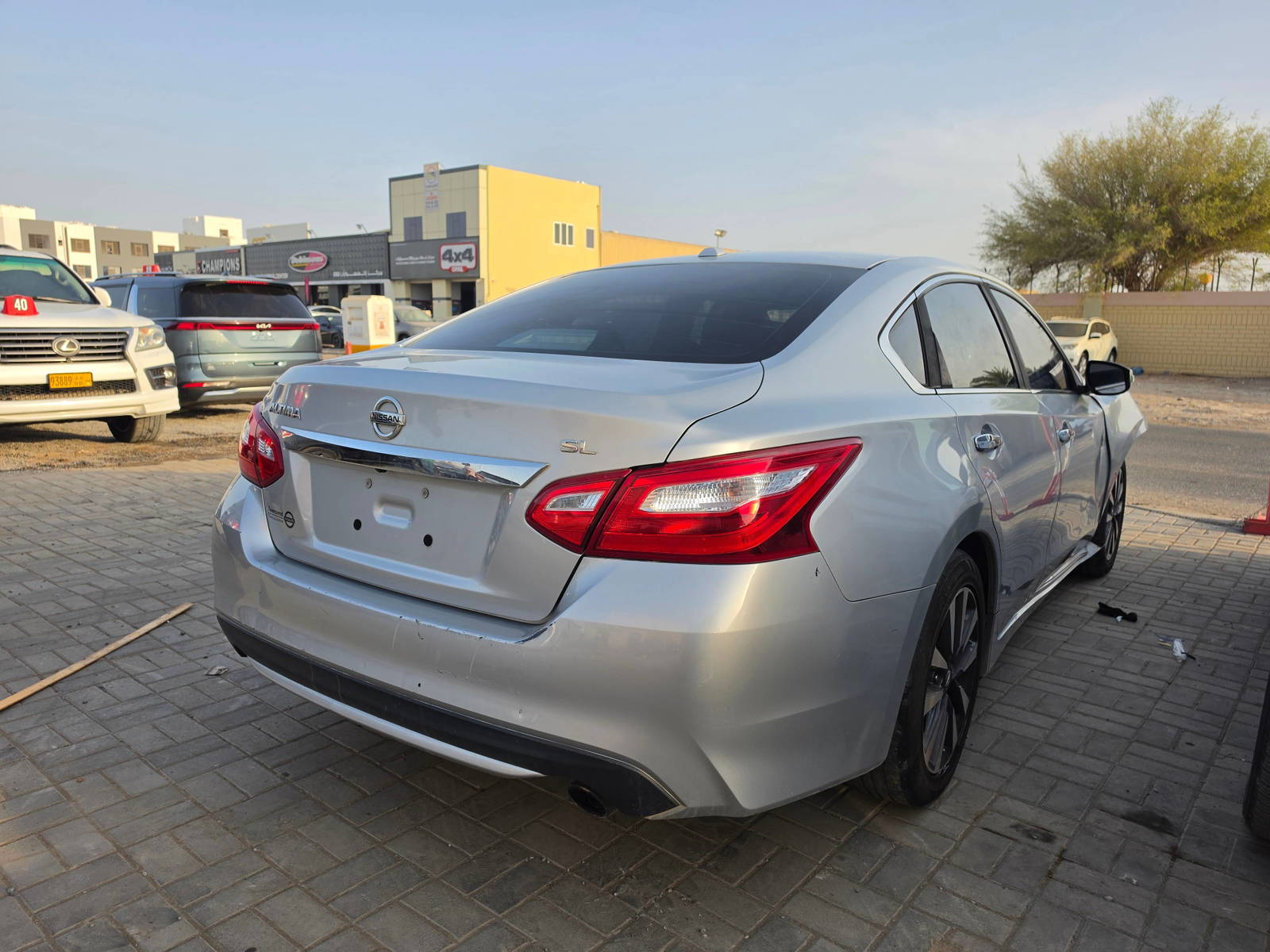 2017 NISSAN ALTIMA — 193617 Miles — Lot 73793265 - Marhaba Auctions Used Cars - Image 5