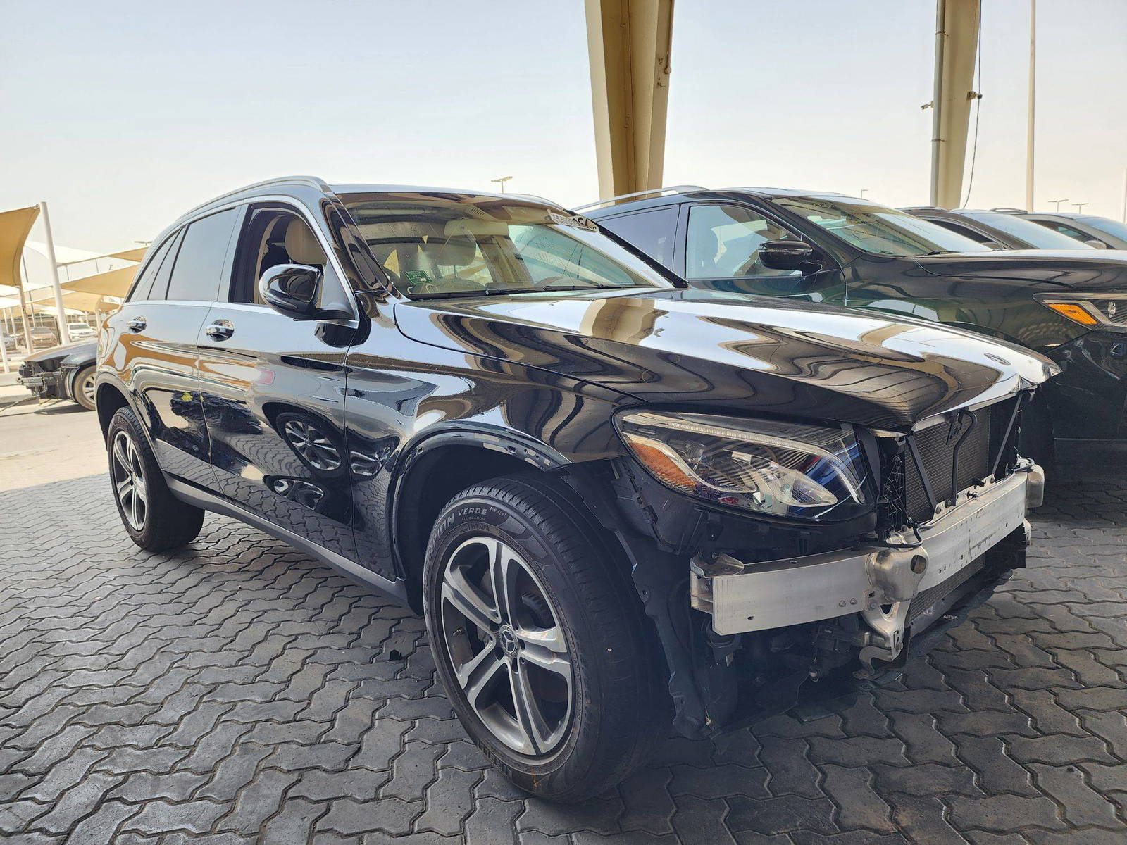 2019 MERCEDES BENZ GLC-300 — 37394 Miles — Lot 85082 — Souq - Marhaba Auctions Used Cars - Image 4