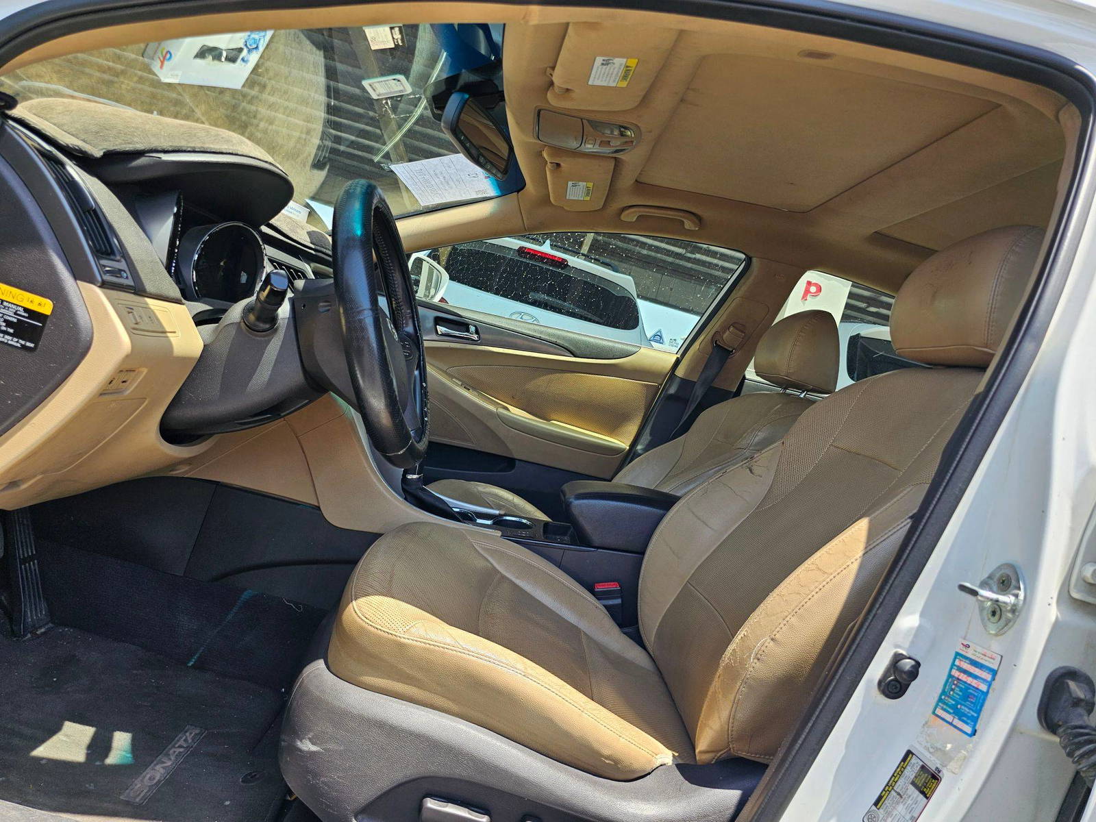 2015 HYUNDAI SONATA — 175643 Miles — Lot FA128824 — Souq - Marhaba Auctions Used Cars - Image 9