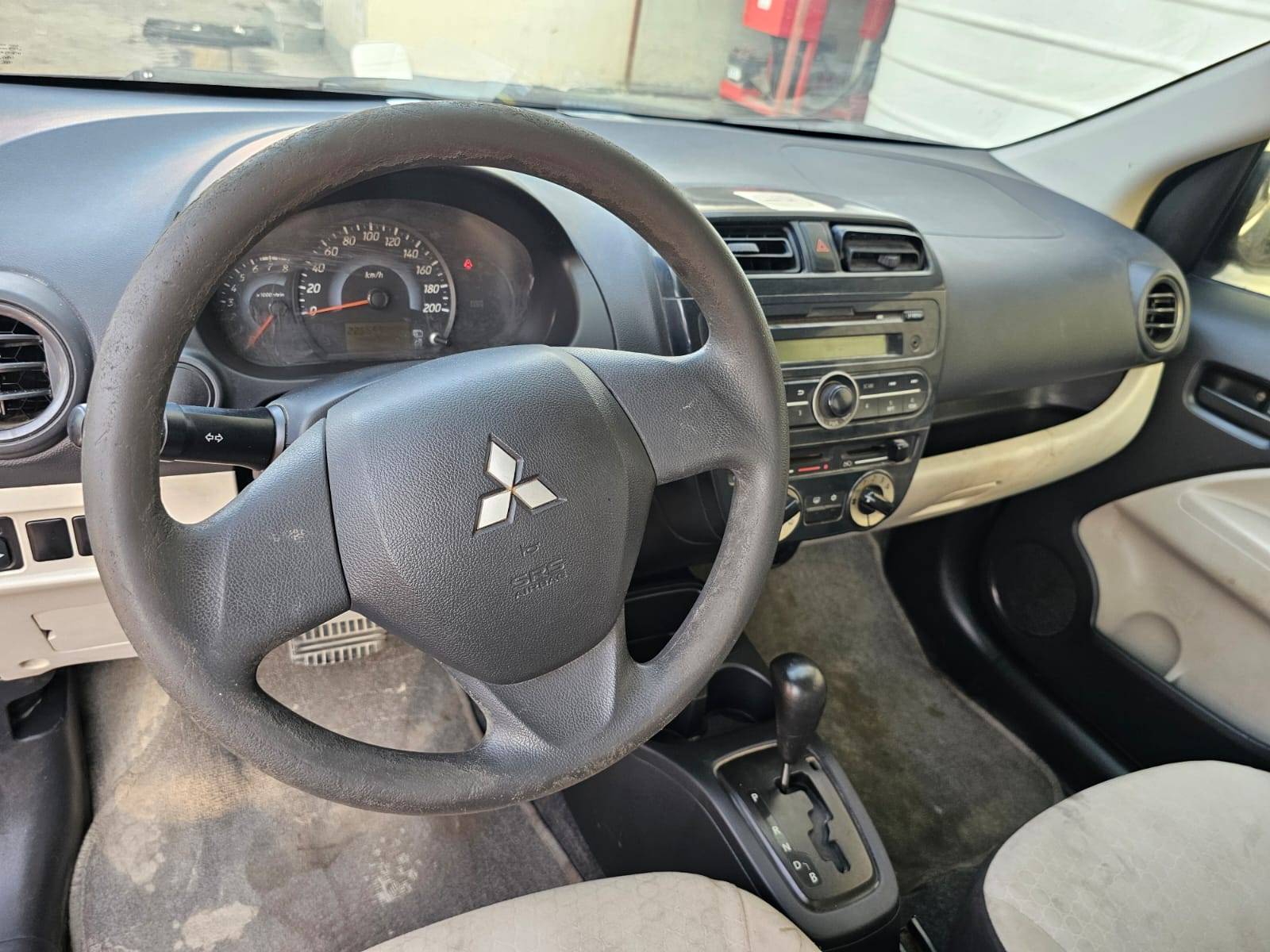 2014 MITSUBISHI MIRAGE — 225655 KM — Lot AEH015104 — Main - Marhaba Auctions Used Cars - Image 8