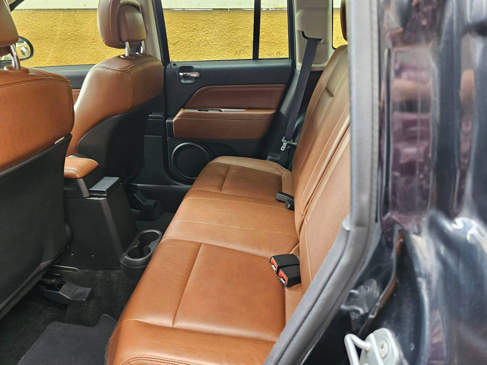 2015 JEEP COMPASS — 157431 KM — Lot FD168829 — Main - Marhaba Auctions Used Cars - Image 9