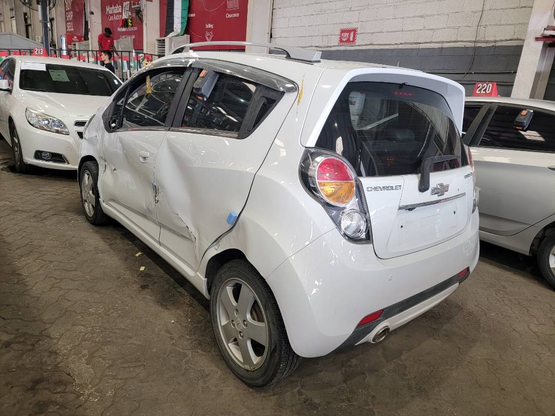 2012 CHEVROLET SPARK — 98600 KM — Lot 707917 — Main - Marhaba Auctions Used Cars - Image 5