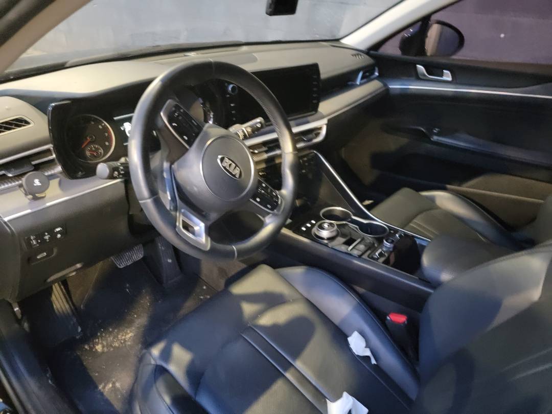 2020 KIA K5 — 103216 KM — Lot 035986 — Main - Marhaba Auctions Used Cars - Image 7