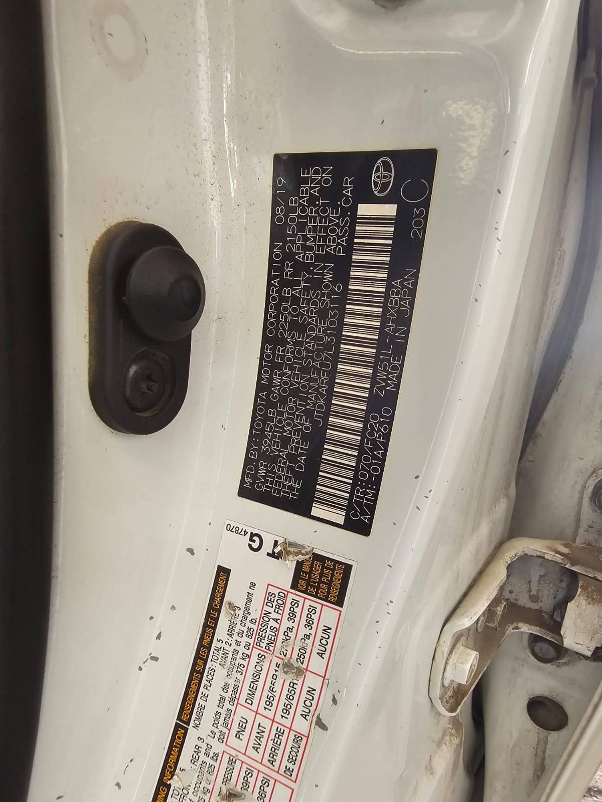 TOYOTA PRIUS 2020 - Marhaba Auction Used Cars - Image 9