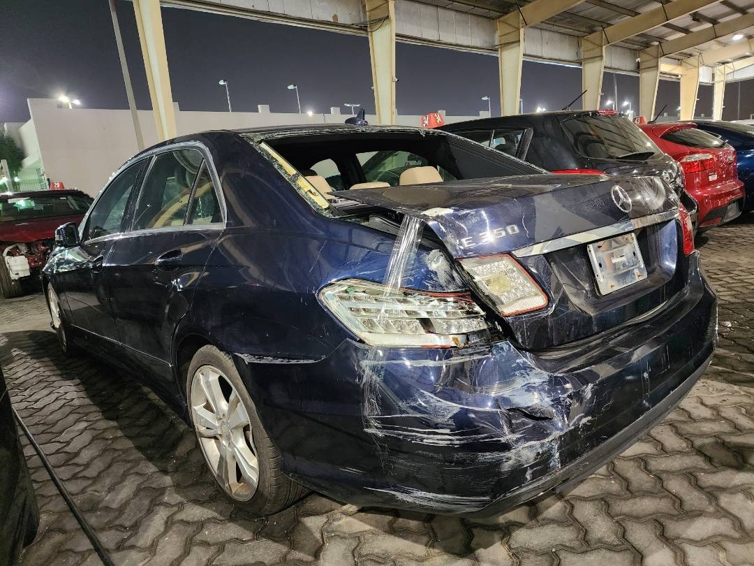 2013 MERCEDES BENZ E 350 — 193246 Miles — Lot 39045111 — Souq - Marhaba Auctions Used Cars - Image 5