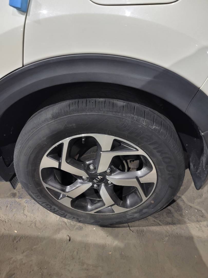 2022 KIA SPORTAGE — 23477 Miles — Lot 7017214 — Main - Marhaba Auctions Used Cars - Image 8