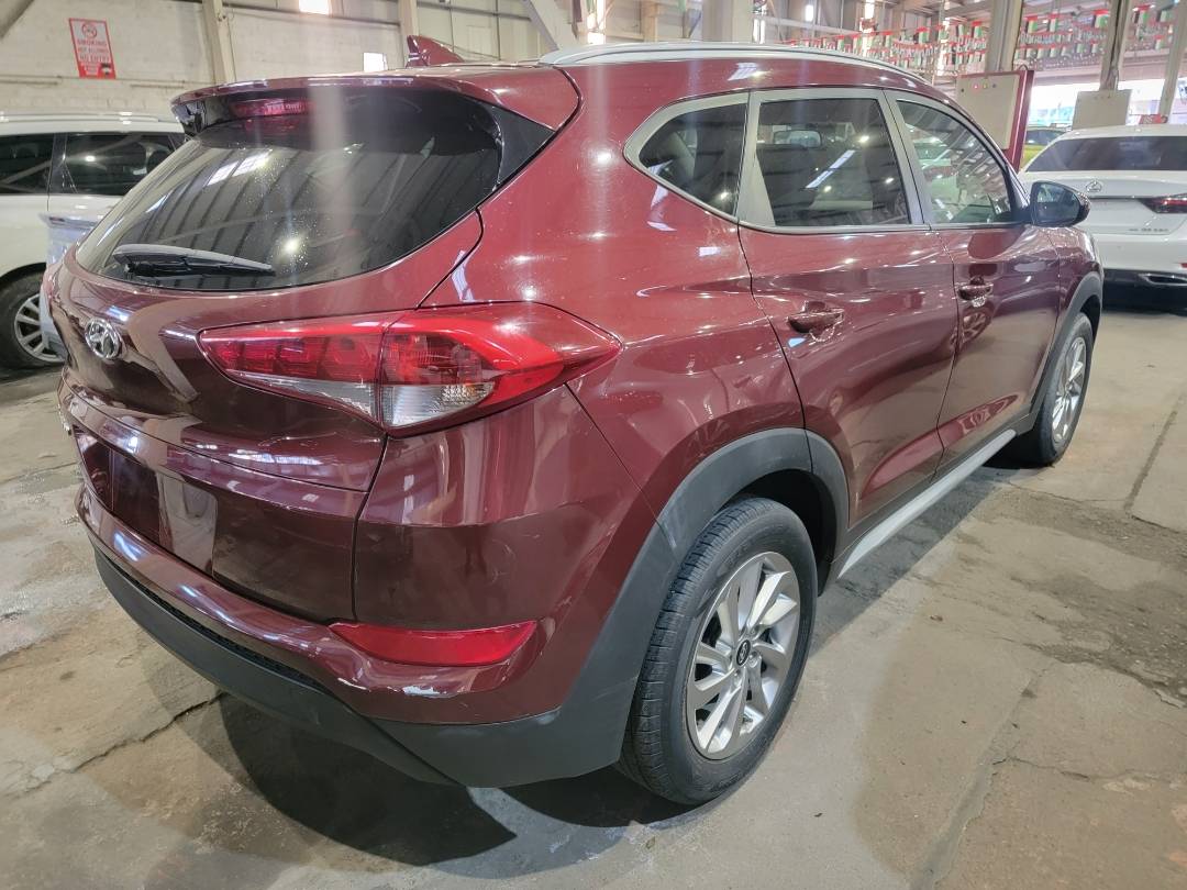 2018 HYUNDAI TUCSON — 90971 Miles — Lot 4XJU597260 — Main - Marhaba Auctions Used Cars - Image 3