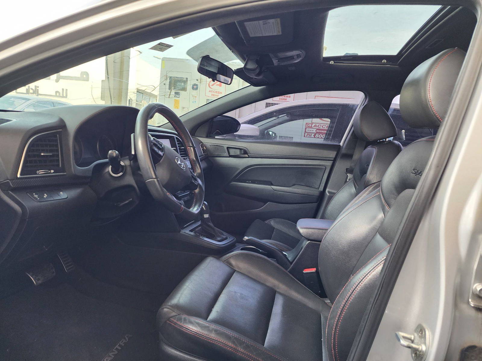 2018 HYUNDAI ELANTRA — 190193 Miles — Lot 55927864 — Souq - Marhaba Auctions Used Cars - Image 8