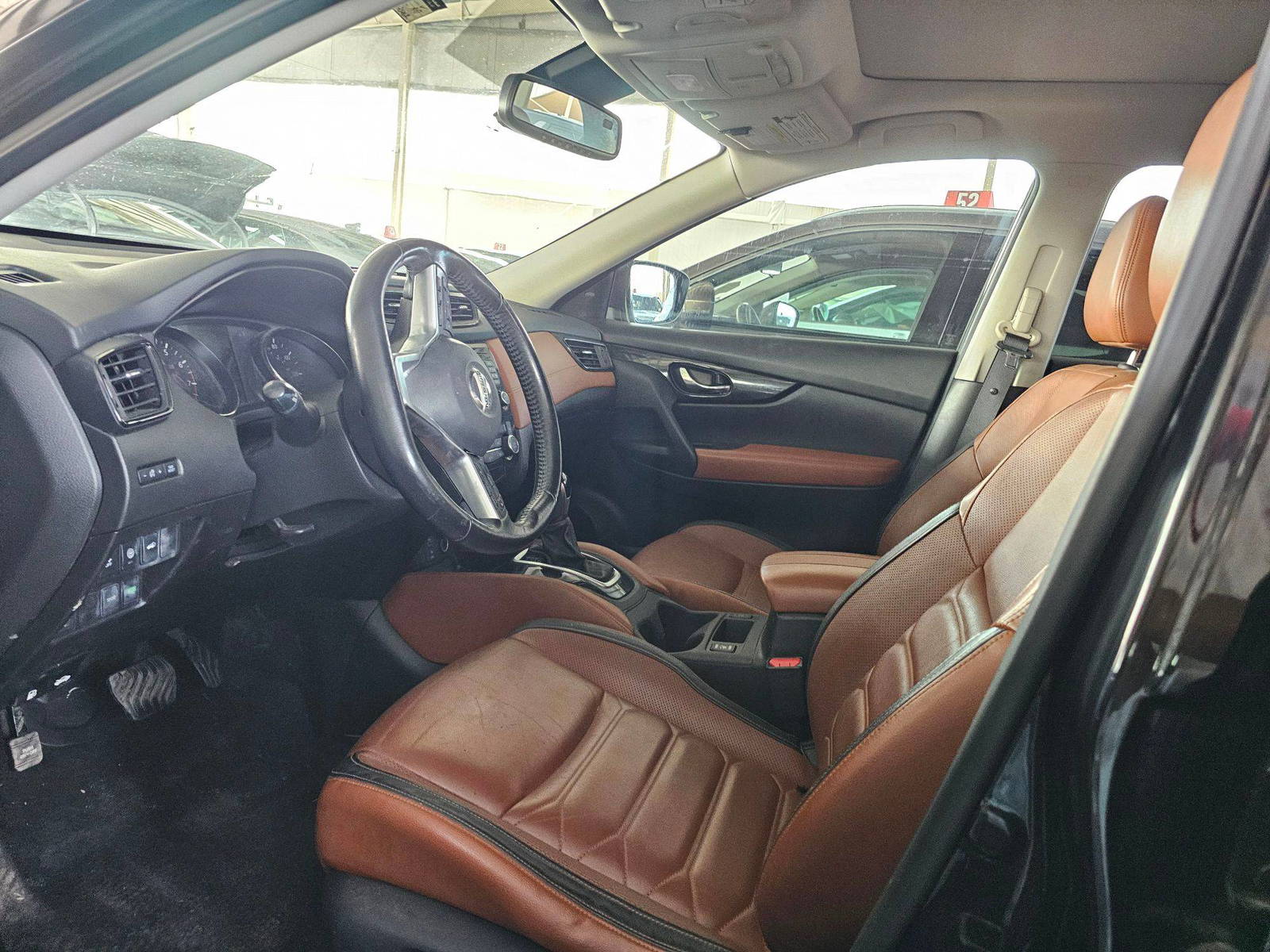NISSAN ROGUE 2017 - Marhaba Auction Used Cars - Image 9