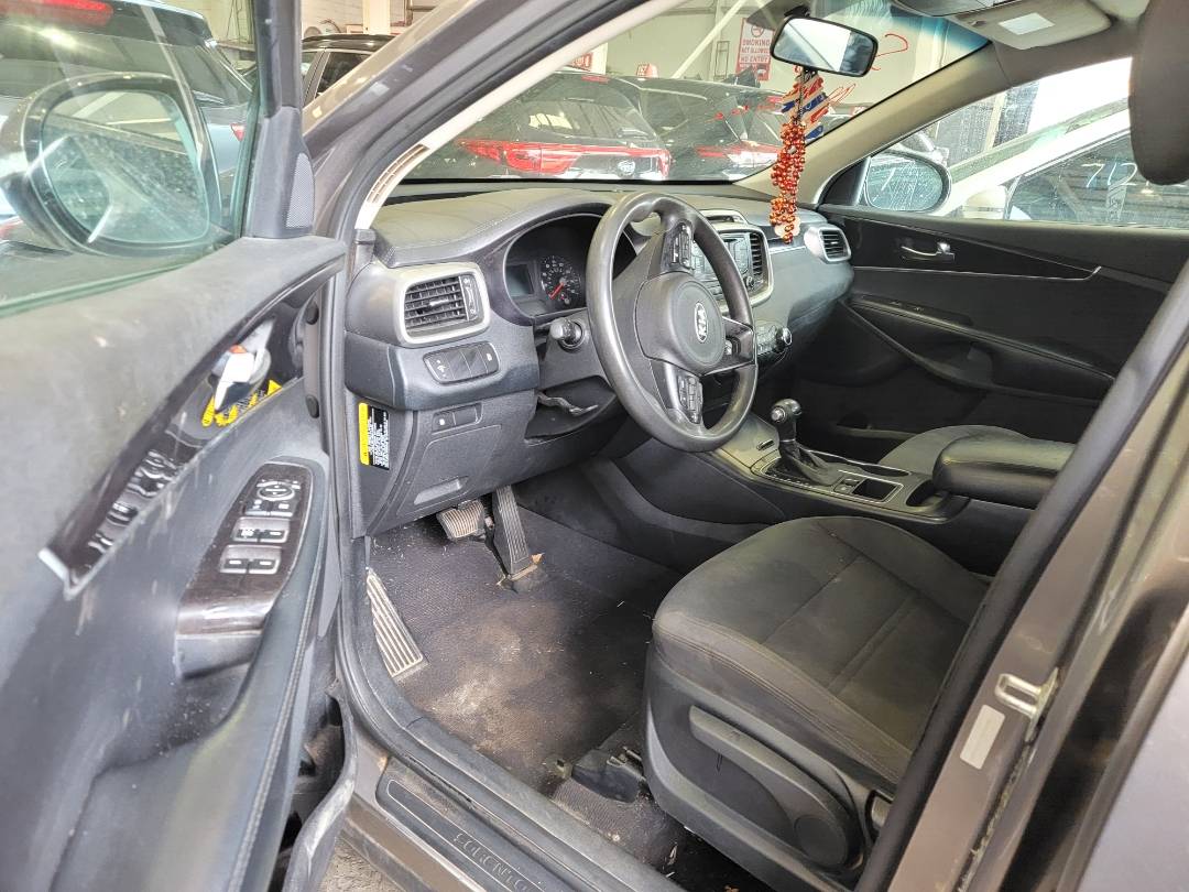 2017 KIA SORENTO — 174035 Miles — Lot 875744 — Main - Marhaba Auctions Used Cars - Image 8