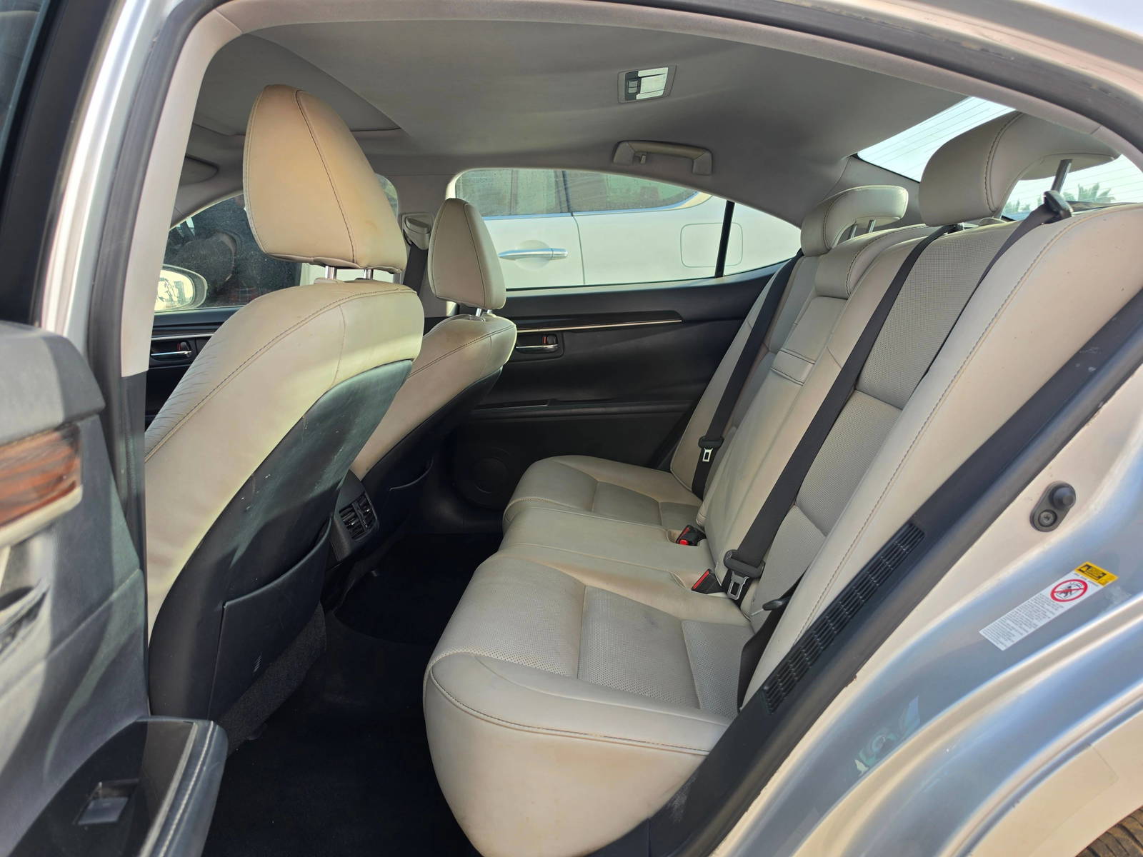 2016 LEXUS ES 300H — 9473 Miles — Lot 90123495 - Marhaba Auctions Used Cars - Image 8