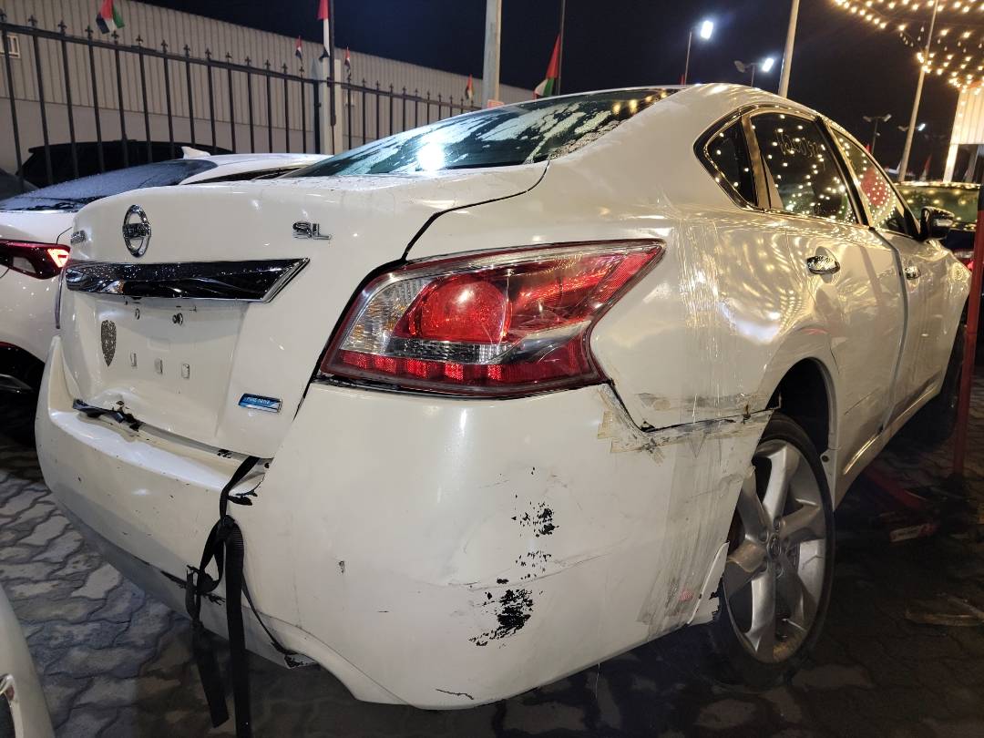 2013 NISSAN ALTIMA — 213220 Miles — Lot 66200393 - Marhaba Auctions Used Cars - Image 4