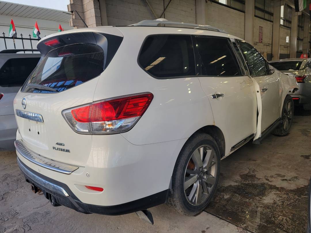 2014 NISSAN PATHFINDER — 163870 Miles — Lot 692292 — Main - Marhaba Auctions Used Cars - Image 3