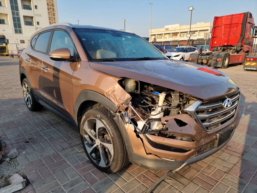 2016 HYUNDAI TUCSON — 87913 Miles — Lot U220138 — Main - Marhaba Auctions Used Cars - Image 4