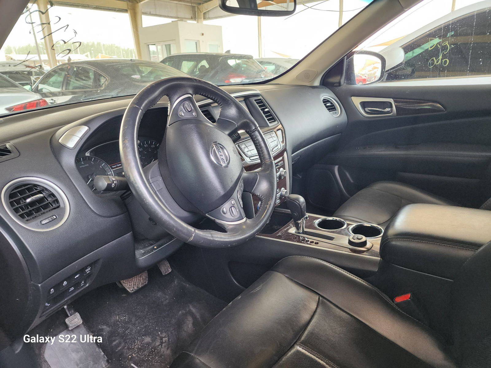 2015 NISSAN PATHFINDER — 236155 Miles — Lot 80825233 - Marhaba Auctions Used Cars - Image 5